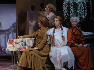 Билеты на Совершенно невероятное событие (Мастерская Петра Фоменко) / Театр | Афиша | ИнфоТаймс