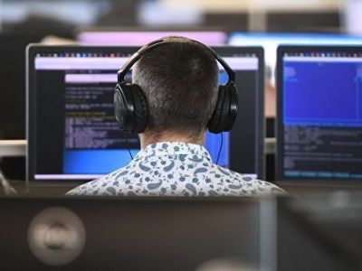 Россиян ждет сокращенная рабочая неделя