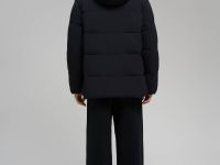 Утепленная куртка с капюшоном