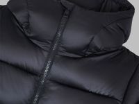 Удлиненный пуховик полуприлегающего силуэта