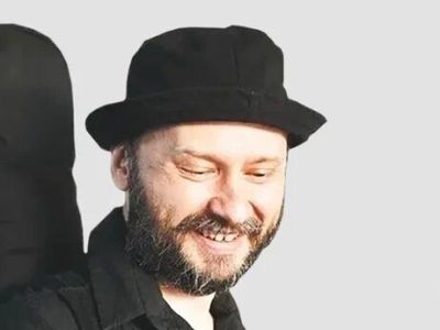 Корней. День рождения с участием Найка Борзова и «Ундервуд»