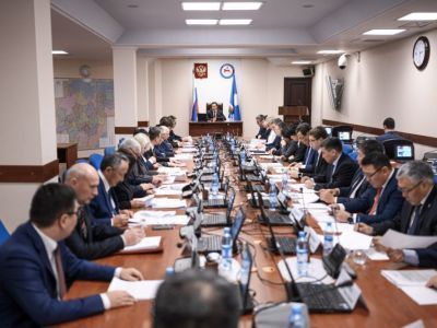 В Якутии рассмотрели предварительные итоги деятельности группы компаний «АЛРОСА» за 2019 год