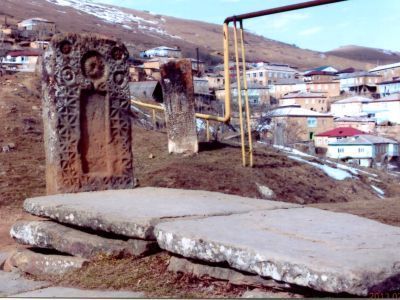 Стела надмогильная