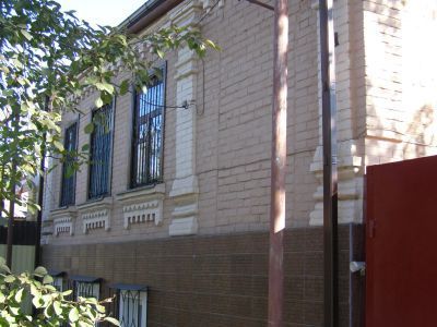 Жилой дом купца с трактиром в цокольном этаже