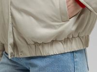 Утепленная куртка с отложным воротником