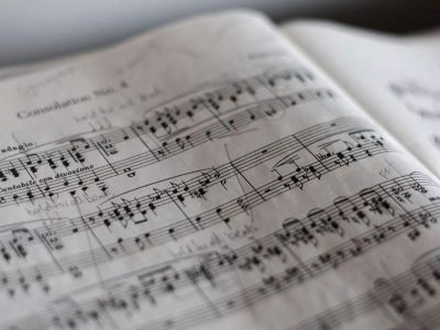 «Времена года» Вивальди в сиянии свечей
