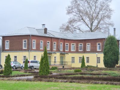 Служебный корпус