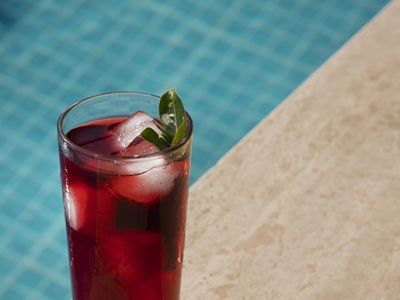 Чем опасно несоблюдение питьевого баланса в жару