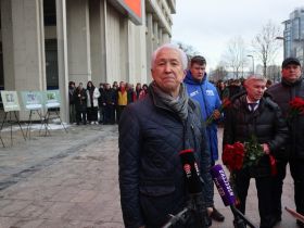 "Молодая гвардия" ЕР и Волонтёрская рота провели акцию памяти погибших журналистов