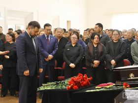 В Якутске простились с Героем России Алексеем Петровым