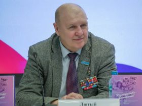 Методический сборник «В приоритете – воспитание» издали в Якутии