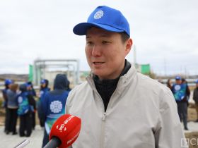 «Символ жизни»: 100 деревьев посадили на территории Онкоцентра Якутии