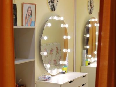 Заглянуть за кулисы. Зрители увидели новые залы Театра эстрады Якутии и гримерки артистов