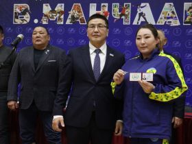 Якутские мас-рестлеры получили звания мастеров спорта