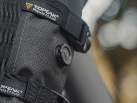 Баул на вилку Topeak Fork DryBag герметичный (черный 4 литра)
