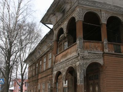 Дом жилой (деревянный)