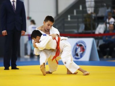 Четыре золотые медали выиграли юные дзюдоисты Якутии в Благовещенске