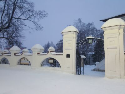 Церковная ограда