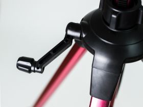 Мольберт "Тренога" алюминиевый Малевичъ МЛ-04 розовый