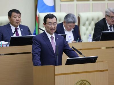 Айсен Николаев: «Правительство настроено на позитивную работу с парламентом»