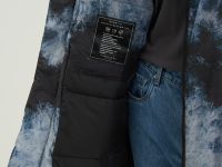 Пальто утепленное с воротником-стойкой