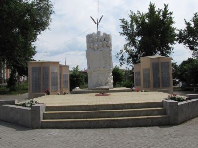 Памятник Неизвестному солдату в г. Хвалынске