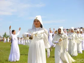 Фото: открытие Ысыаха Туймаады-2025