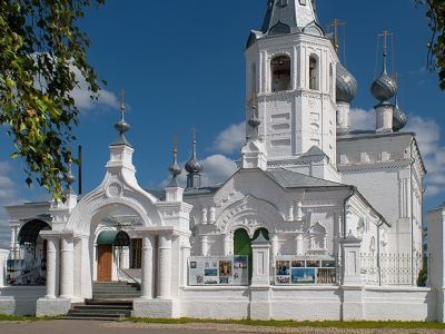 Ограда со Святыми воротами и восточными воротами