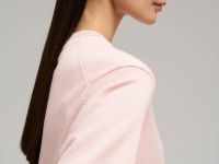 Легкий джемпер с короткими рукавами