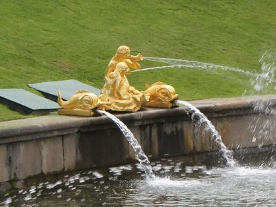 Скульптурные группы "Сирены" (две)