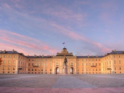 Государственный комплекс «Дворец конгрессов» (Константиновский дворец)