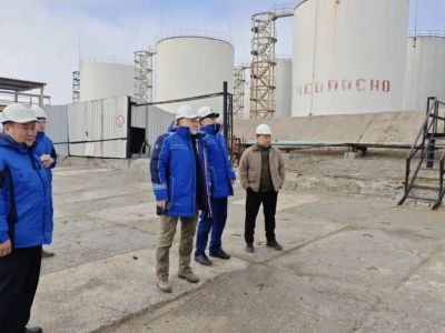 Председатель правительства Якутии работает в Аллаиховском районе / ЯСИА   