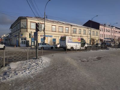 Усадьба Меньшикова: главный дом, торговые лавки, к. XIX в.