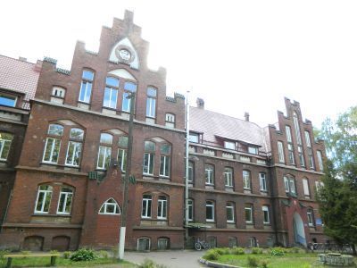 Здание дома призрения