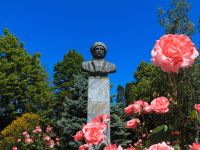 Даргинский музыкально-драматический театр имени О. Батырая