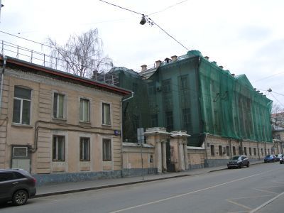 Дом Демидова, (с 1873 г.- Басманная больница)