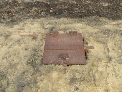 Нефтехранилище и емкость для отработки