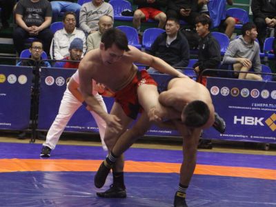 С участием более 200 хапсагаистов в Якутске стартовал турнир братьев Ноговицыных