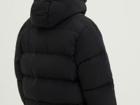 Пуховик с воротником-стойкой