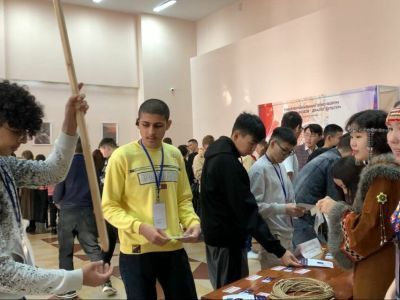 В Якутске провели этноквест ко Дню народного единства