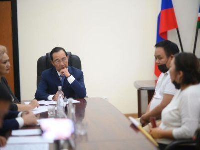 Многодетным семьям из Якутска окажут помощь по поручению главы Якутии