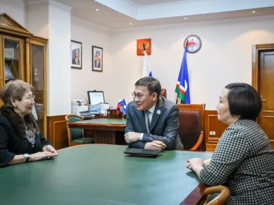 Активистов движения «Волонтеры Саха-Питер» поблагодарил Георгий Михайлов