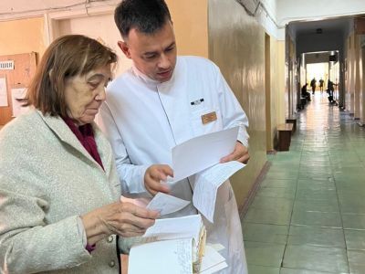 Якутские врачи провели консультации для 1,5 тысячи жителей и военнослужащих в Кировском ДНР