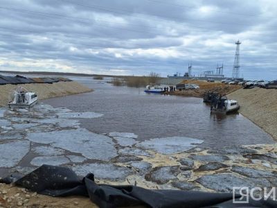 Возобновлена работа судов на воздушной подушке по маршруту Якутск — Нижний Бестях