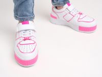 Кроссовки для девочки