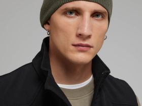 Шапка бини из шерсти