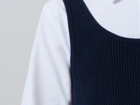 Комплект для девочек: блузка текстильная, жилет трикотажный