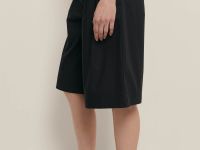 Шорты из хлопка со складками