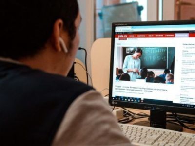 Интернет-СМИ обогнали телевидение по популярности среди россиян