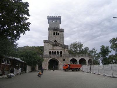 Башня на горе Большой Ахун